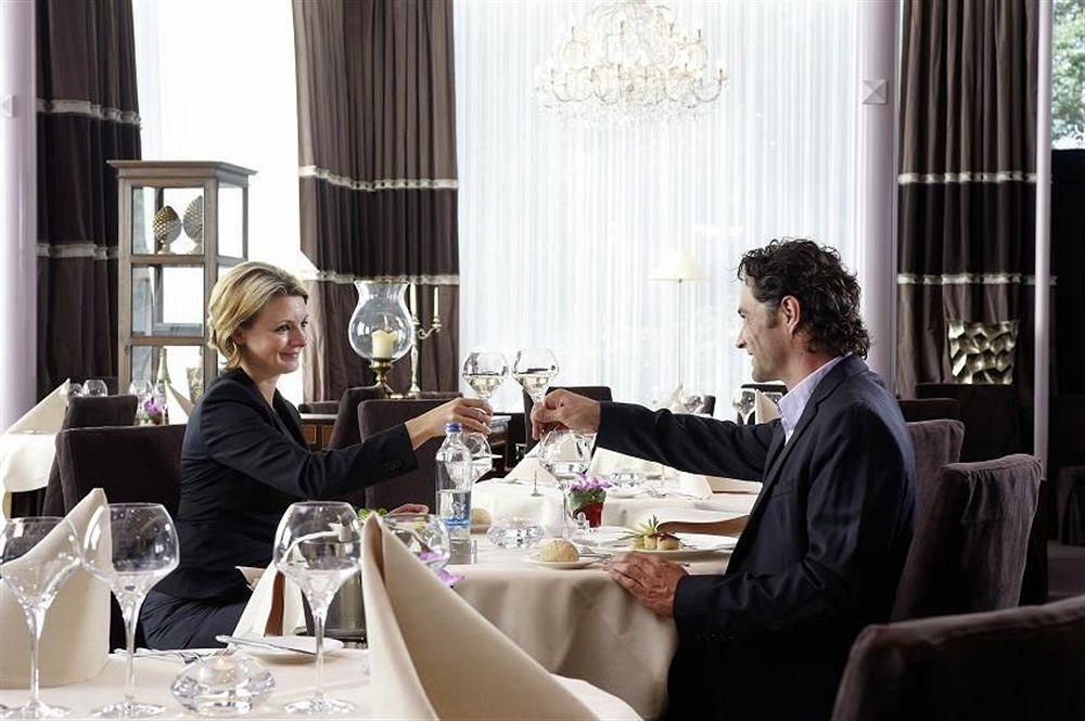 Le Chateau Des Thermes Шофонтен Екстериор снимка